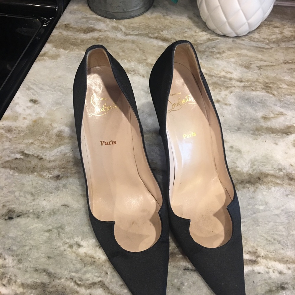 Make an offer  CL  39 1/2. Black Satin